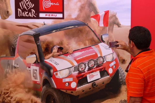 El Dakar 2013 se inicia en Lima, Perú.